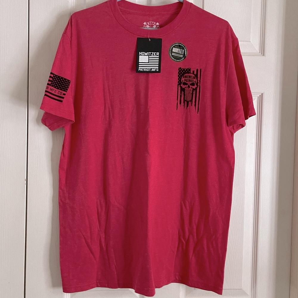 Men’s Buckle T-shirt